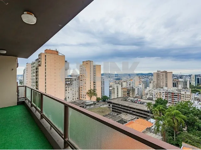 Imagem 10: Apartamento de Luxo no Centro Histórico de Porto Alegre: 3 quartos, 1 suíte, 2 salas, 3