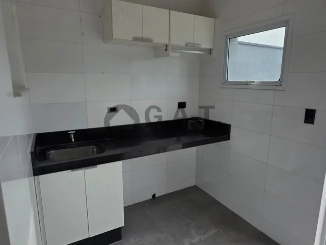 Imagem 13: Locação de Casa em condomínio na Vila Haro, Sorocaba-SP, com 3 quartos, 3 suítes e
