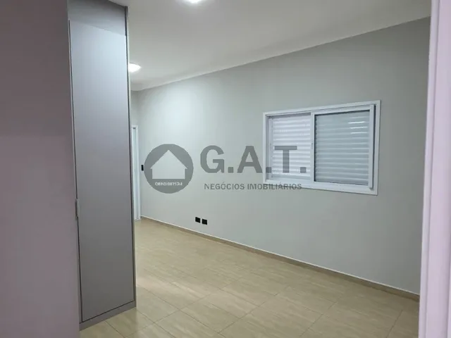 Imagem 3: Locação de Casa em condomínio na Vila Haro, Sorocaba-SP, com 3 quartos, 3 suítes e