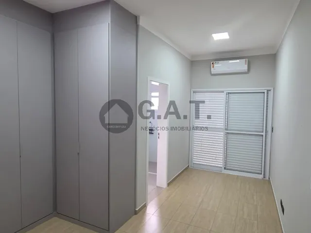Imagem 7: Locação de Casa em condomínio na Vila Haro, Sorocaba-SP, com 3 quartos, 3 suítes e