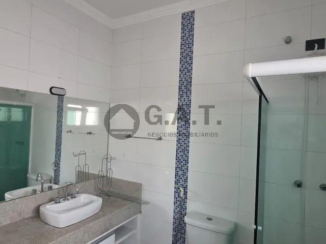 Imagem 9: Locação de Casa em condomínio na Vila Haro, Sorocaba-SP, com 3 quartos, 3 suítes e