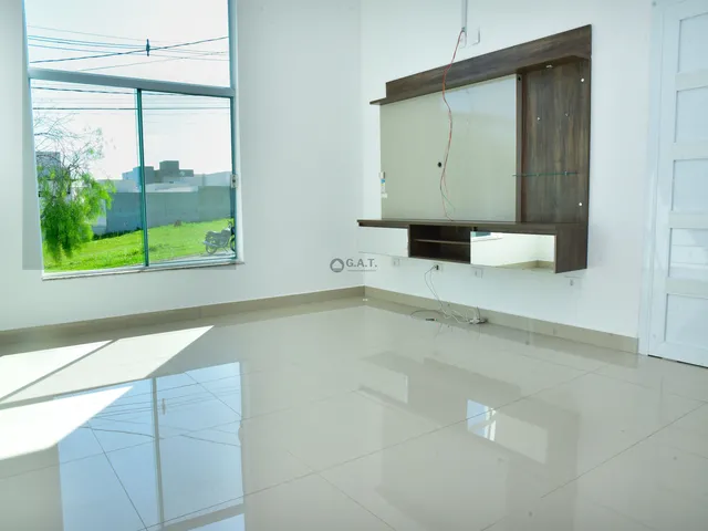 Imagem 2: Aluguel de Casa em Condomínio no Wanel Ville, Sorocaba-SP: 4 Quartos, 3 Suítes, 2