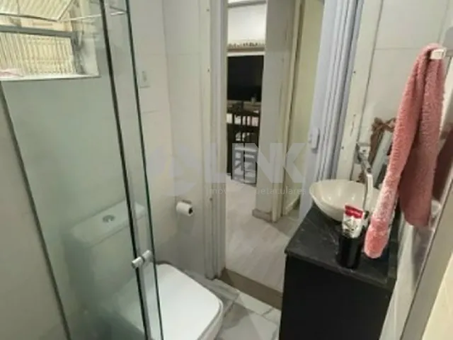 Imagem 3: Venda de Apartamento Impecável em Petrópolis, Porto Alegre-RS: 2 Quartos, 2 Salas, 1