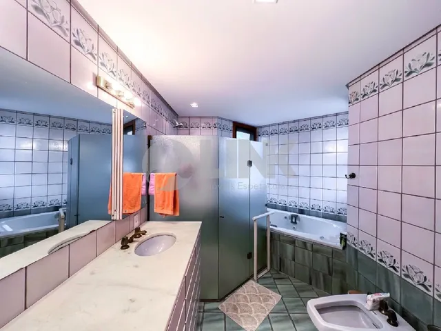 Imagem 3: Imperdível oportunidade: Apartamento com 4 quartos e 2 suítes no coração de Moinhos