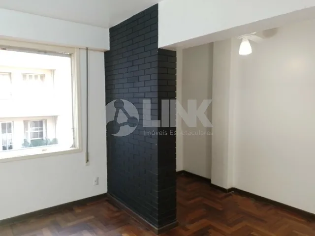 Imagem 7: Apartamento à venda no Centro Histórico de Porto Alegre-RS: 1 quarto, 1 suíte, 2