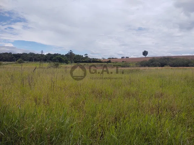 Imagem: Sítio à venda em Capela do Alto-SP, Distrito