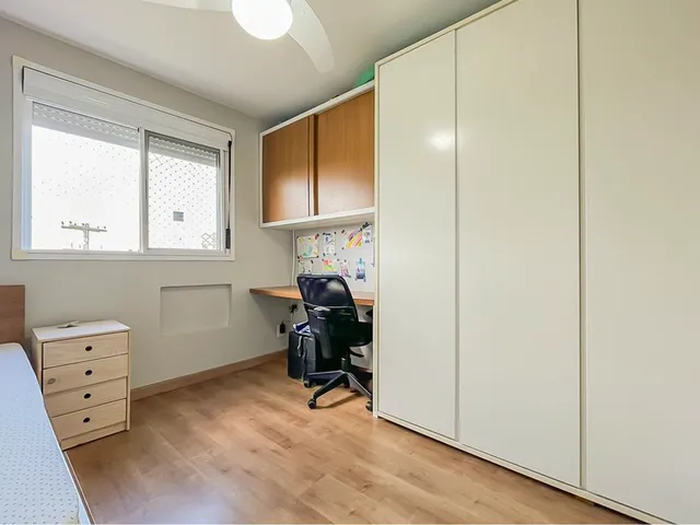 Imagem 2: APARTAMENTO - Porto Alegre