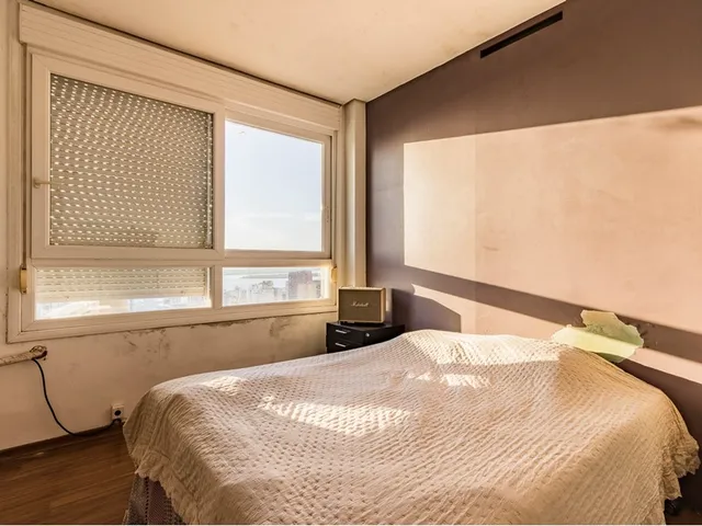 Imagem 4: APARTAMENTO - Porto Alegre