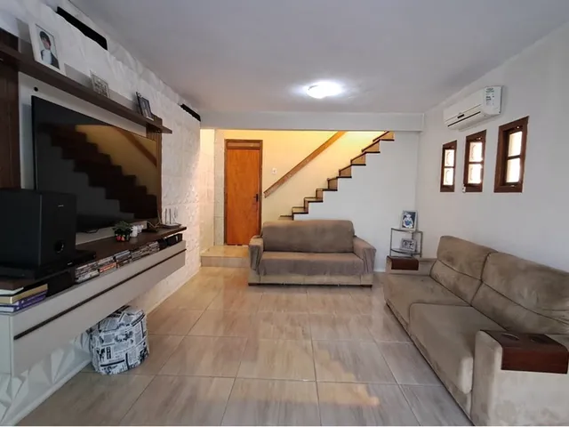 Imagem 1: CASA - Alvorada Casa com 2 dormitórios