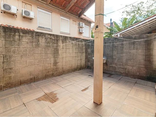 Imagem 2: Casa em condomínio de luxo com 4 quartos e 2 vagas no Sarandi, Porto Alegre