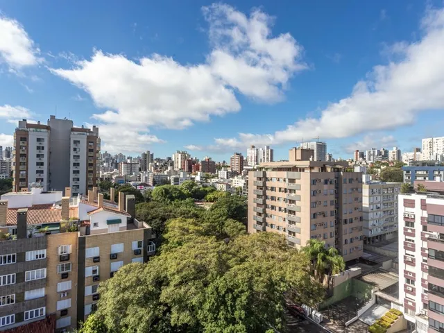 Imagem 2: Cobertura de 3 quartos com 2 vagas à venda no bairro Petrópolis em Porto Alegre: 243,75