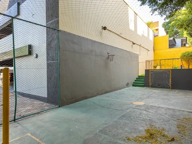 Imagem 3: Cobertura de 3 quartos com 2 vagas à venda no bairro Petrópolis em Porto Alegre: 243,75