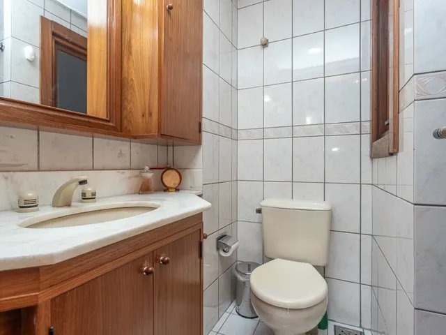 Imagem 14: Cobertura de 3 quartos com 2 vagas à venda no bairro Petrópolis em Porto Alegre: 243,75