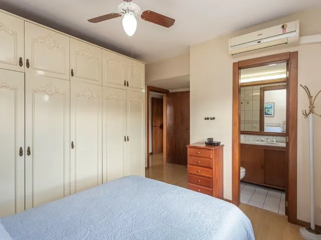 Imagem 16: Cobertura de 3 quartos com 2 vagas à venda no bairro Petrópolis em Porto Alegre: 243,75