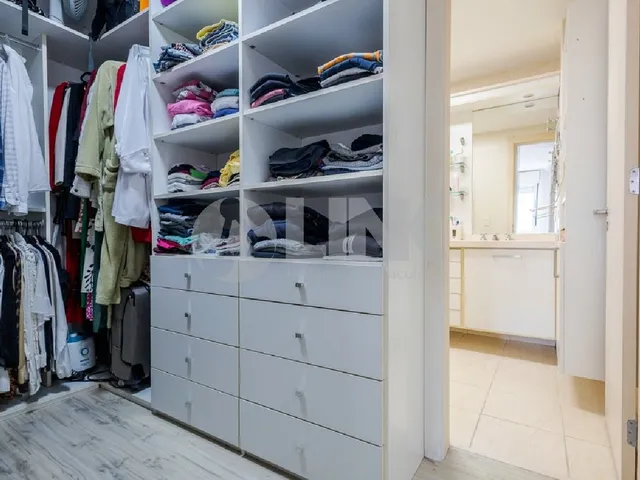 Imagem 2: Imperdível: Apartamento de 3 quartos com 3 suítes e 3 vagas à venda no Jardim Europa