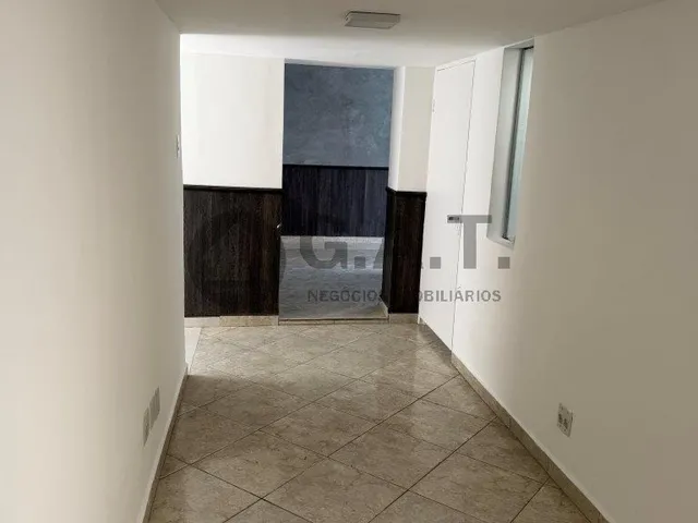 Imagem 14: Casa Comercial para Locação no Centro de Sorocaba-Sp: 2 Quartos, 2 Salas, 1 Banheiro, 80M². Confira!