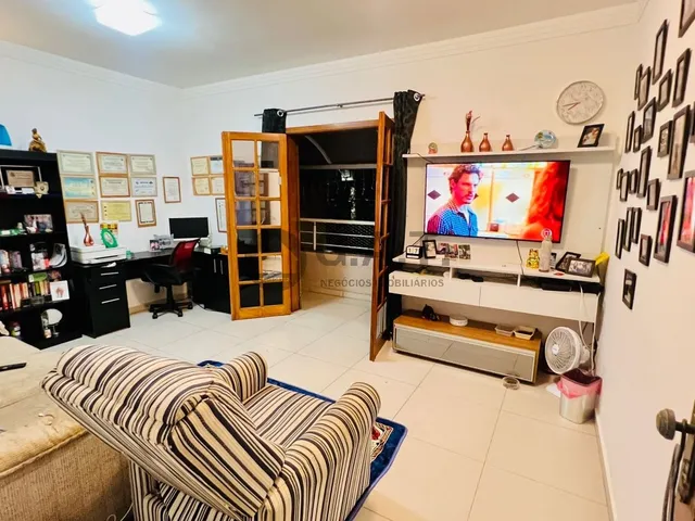 Imagem 3: Casa em Condomínio à Venda em Sorocaba-SP, 3 Quartos, 3 Suítes, 3 Salas, 4 Banheiros