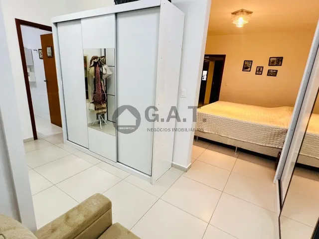 Imagem 4: Casa em Condomínio à Venda em Sorocaba-SP, 3 Quartos, 3 Suítes, 3 Salas, 4 Banheiros