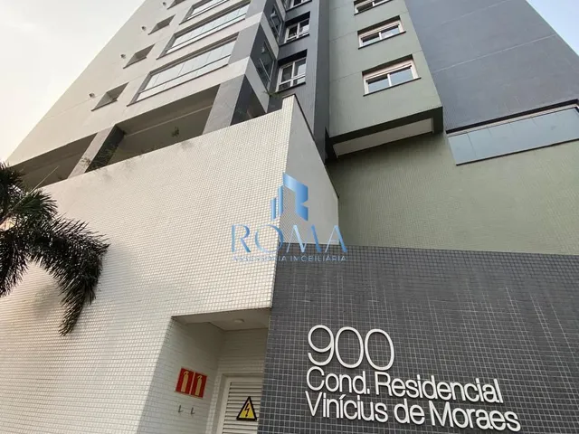 Imagem: O apartamento possui 2 Dormitórios, 1 Suíte, 2 Banheiros,