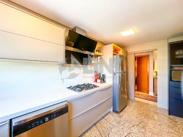 Imagem 10: Imperdível: Apartamento de 3 quartos, 3 suítes e 3 vagas à venda no bairro Rio Branco