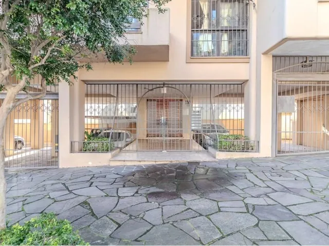 Imagem 4: Imperdível Cobertura de 3 Quartos com 2 Vagas à Venda no Cristal - Porto Alegre-RS