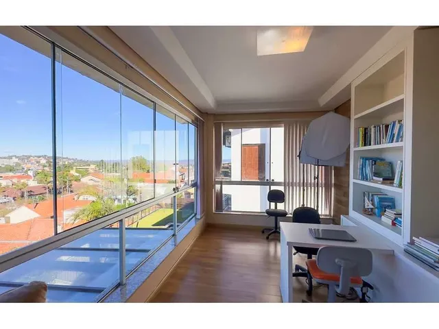 Imagem 5: Casa de 4 quartos e 2 suítes à venda no bairro Vila Assunção em Porto Alegre