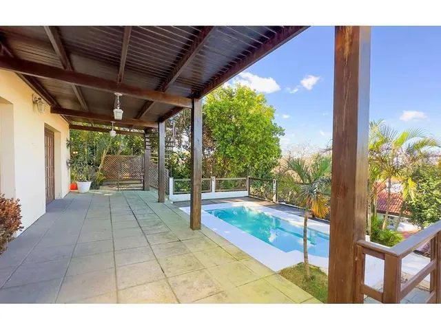 Imagem 7: Casa de 4 quartos e 2 suítes à venda no bairro Vila Assunção em Porto Alegre