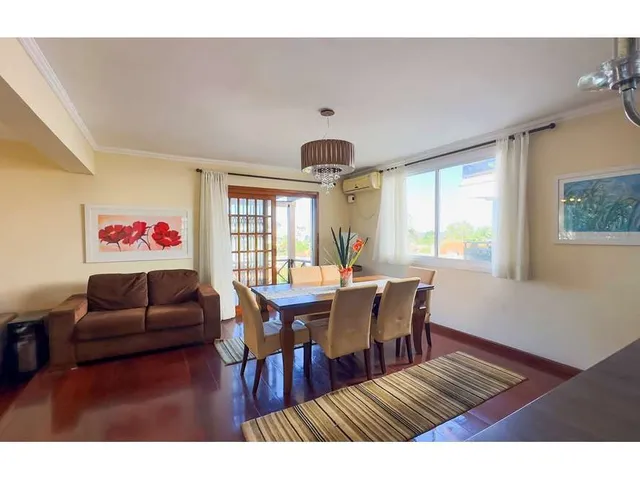 Imagem 11: Casa de 4 quartos e 2 suítes à venda no bairro Vila Assunção em Porto Alegre