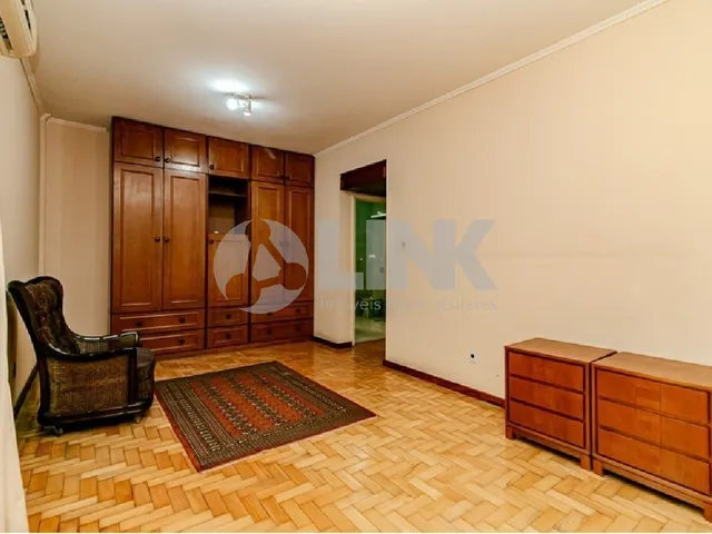Imagem 6: Comprar Apartamento de 3 quartos à venda no bairro Rio Branco em Porto Alegre