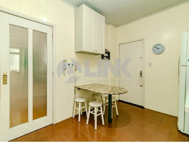Imagem 9: Comprar Apartamento de 3 quartos à venda no bairro Rio Branco em Porto Alegre