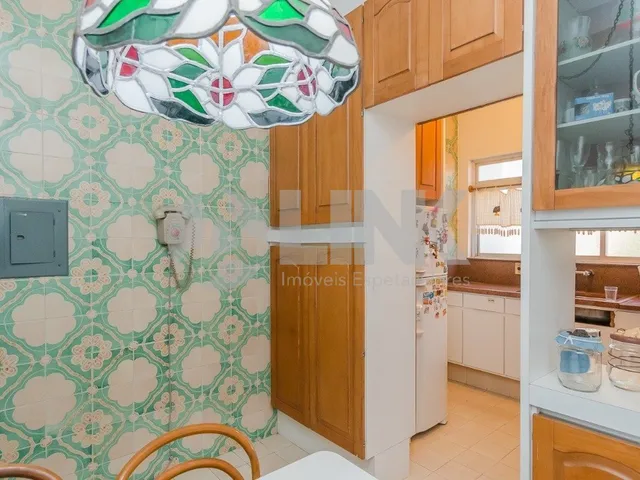 Imagem 1: Apartamento de 3 quartos com 2 vagas à venda no bairro Bela Vista em Porto Alegre
