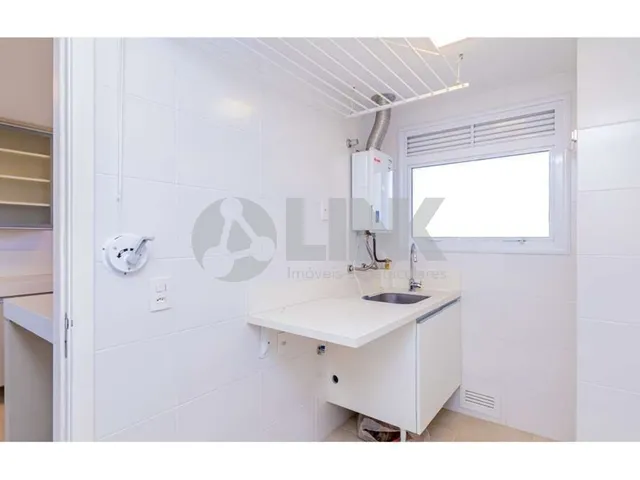 Imagem 5: Comprar Apartamento com 3 quartos 3 suítes e 2 vagas de garagem à venda no bairro