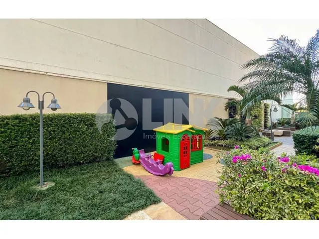 Imagem 15: Comprar Apartamento com 3 quartos 3 suítes e 2 vagas de garagem à venda no bairro