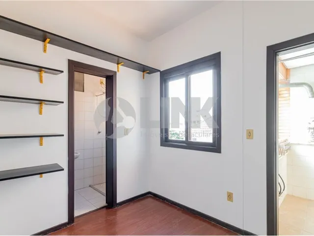 Imagem 3: Comprar Cobertura de 3 quartos com 2 vagas de garagem à venda no bairro Petrópolis em