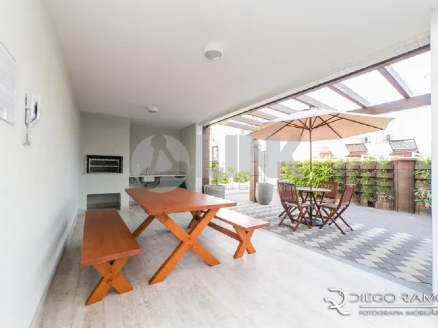 Imagem 5: Apartamento com 2 quartos e 2 vagas à venda no bairro Petrópolis em Porto Alegre