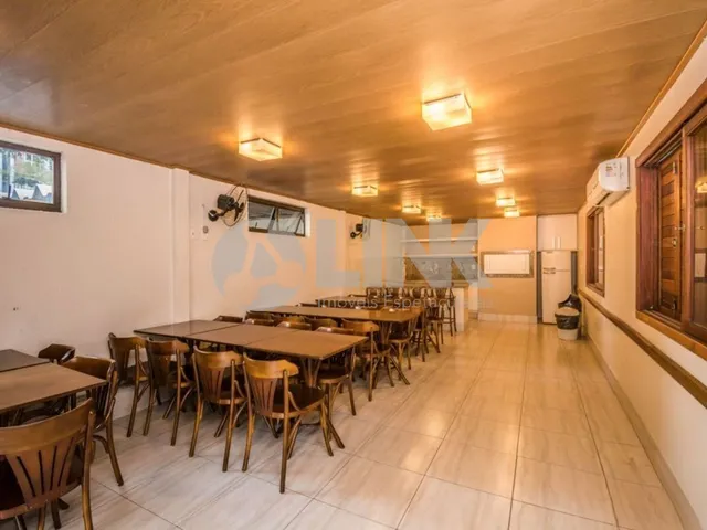 Imagem 5: Comprar Apartamento com 3 quartos à venda no bairro Moinhos de Vento em Porto Alegre