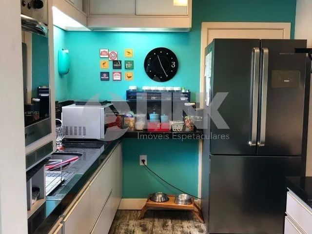 Imagem 8: Apartamento de 3 dormitórios sendo 1 suíte com 1 vaga de garagem à venda no bairro