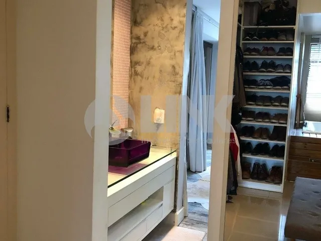 Imagem 14: Apartamento de 3 dormitórios sendo 1 suíte com 1 vaga de garagem à venda no bairro