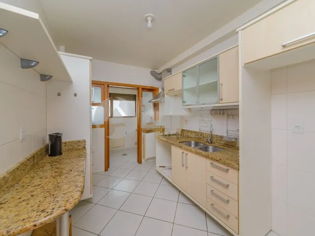 Imagem 4: Apartamento de 3 dormitórios sendo 1 suíte com 2 vagas de garagem à venda no bairro