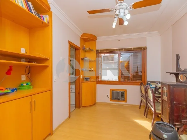 Imagem 3: Apartamento de 3 quartos com 2 vagas de garagem à venda no bairro Petrópolis em Porto
