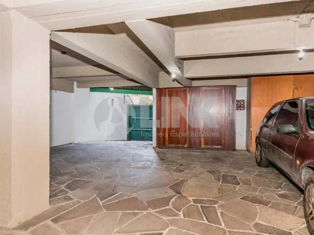 Imagem 14: Cobertura 3 dormitórios com 2 vagas de garagem à venda no bairro Petrópolis em Porto