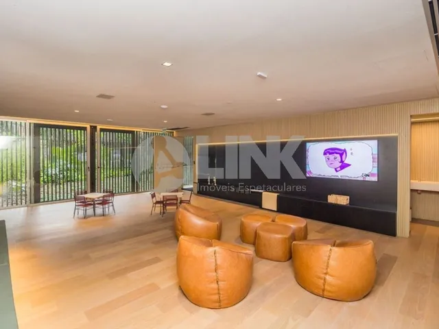 Imagem 12: Apartamento de luxo altíssimo padrão 3 dormitórios 3 suítes e 3 vagas de garagem à