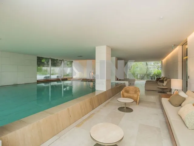 Imagem 14: Apartamento de luxo altíssimo padrão 3 dormitórios 3 suítes e 3 vagas de garagem à