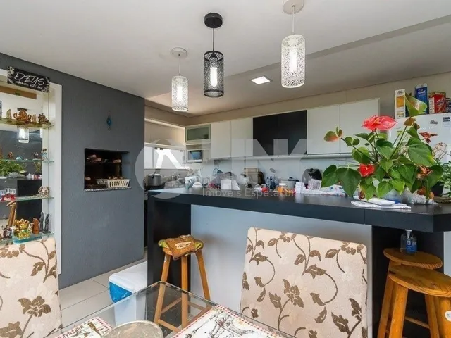Imagem 2: Apartamento de 3 Dormitórios Sendo 1 Suíte com 2 Vagas de Garagem À Venda no Bairro