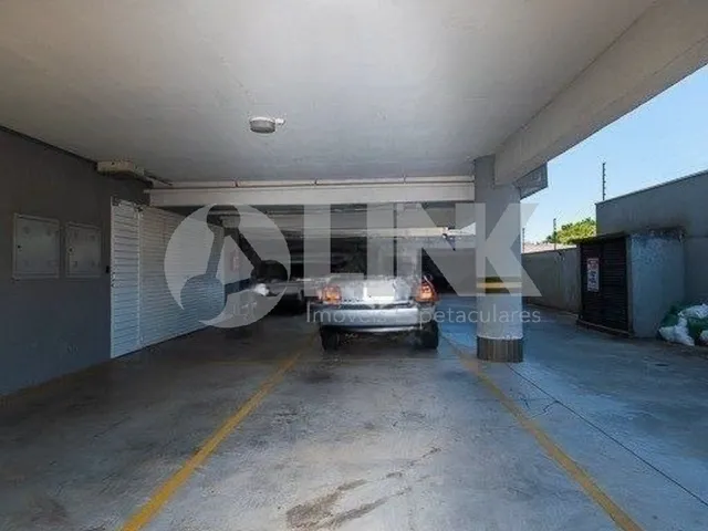 Imagem 6: Apartamento de 3 Dormitórios Sendo 1 Suíte com 2 Vagas de Garagem À Venda no Bairro