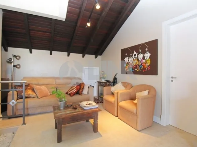 Imagem 16: Casa em Condomínio de 3 Dormitórios Sendo 3 Suítes com 3 Vagas de Garagem À Venda No