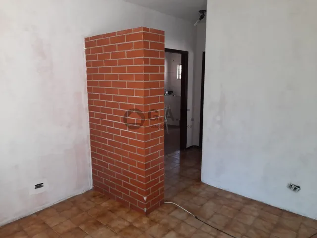 Imagem 1: Casa para venda em Sorocaba-SP: 2 quartos, sala, banheiro, 2 vagas de garagem no Jardim