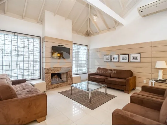 Imagem 10: Casa em condomínio de 4 quartos 4 suítes com 4 vagas à venda no bairro Jardim Carvalho