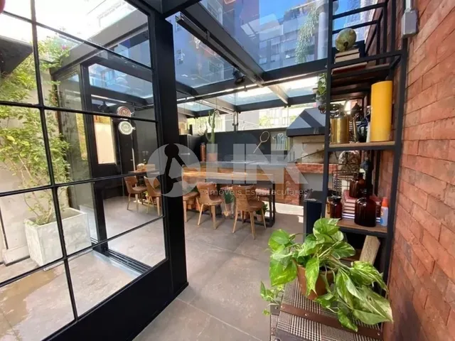 Imagem 7: Apartamento Garden semimobiliado com 2 quartos à venda no bairro Petrópolis em Porto