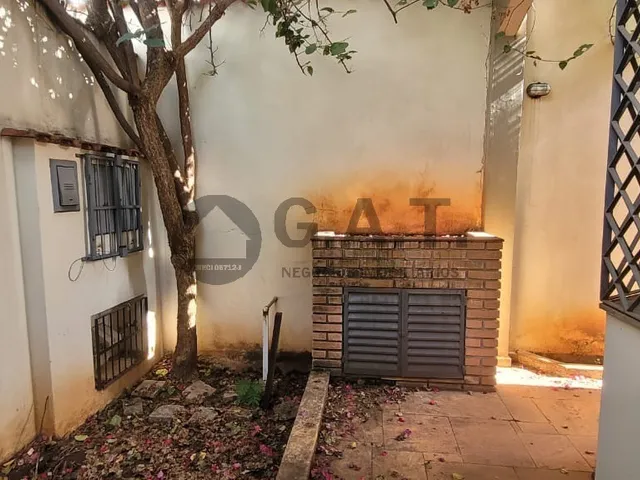 Imagem 5: Casa à Venda no Centro de Sorocaba-SP: 2 Quartos, 2 Suítes, 4 Salas, 4 Banheiros, 4